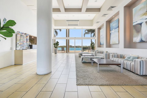 The Duporth Riverside - Sunshine Coast Guide 6