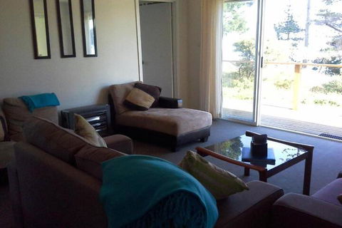 Bruny Island Beachside Accommodation - Sunshine Coast Guide 6