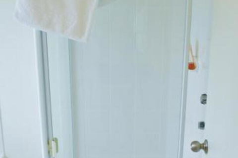 Edgewater Escape - Sunshine Coast Guide 0