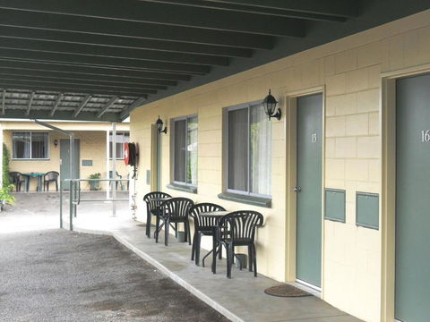 Nanango Antler Motel - Sunshine Coast Guide 5