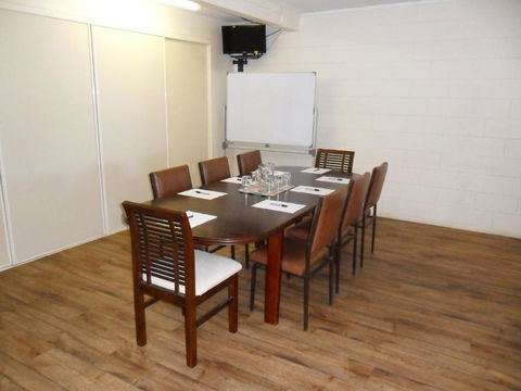 Nanango Antler Motel - Sunshine Coast Guide 7