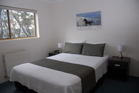 Summit Ridge Alpine Lodge - Sunshine Coast Guide 5