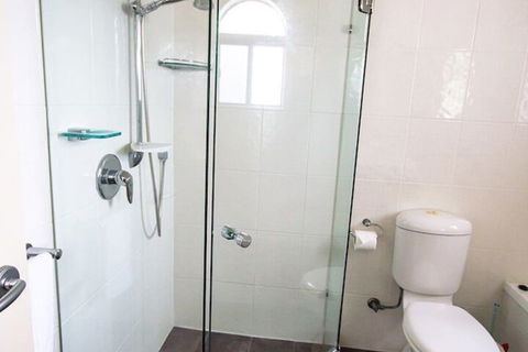 Albatross North Apartments - Sunshine Coast Guide 4