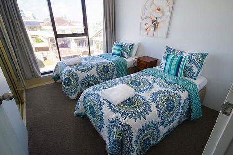 Albatross North Apartments - Sunshine Coast Guide 7