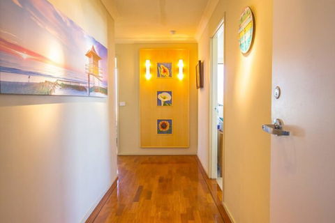 Albatross North Apartments - Sunshine Coast Guide 5