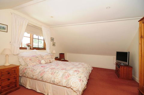 Daisy Cottage - Sunshine Coast Guide 4