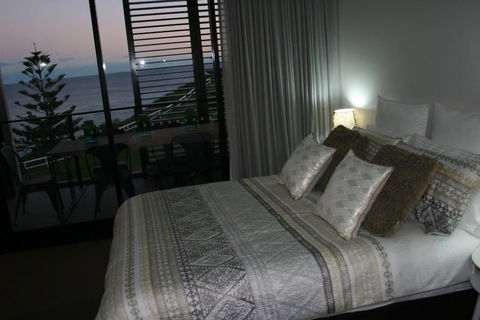 Apartment On King Street - Sunshine Coast Guide 3