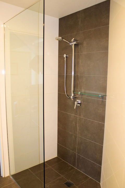 Apartment On King Street - Sunshine Coast Guide 0