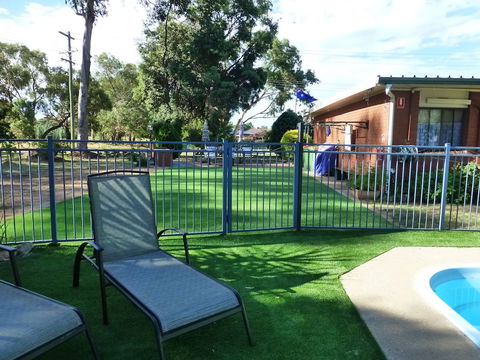 Golfers Retreat Motel - Sunshine Coast Guide 5