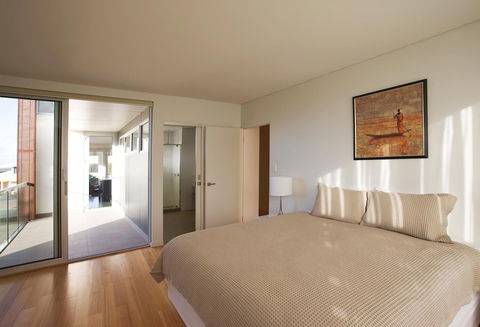 Alouarn Apartment 2 - Sunshine Coast Guide 6