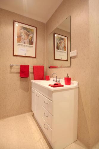Northgate House Apartment - Sunshine Coast Guide 5