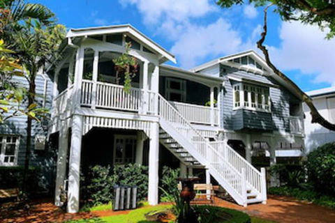 Number 12 Bed & Breakfast - Sunshine Coast Guide 0