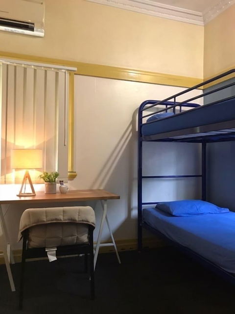 Banana Bender Backpackers - Sunshine Coast Guide 3