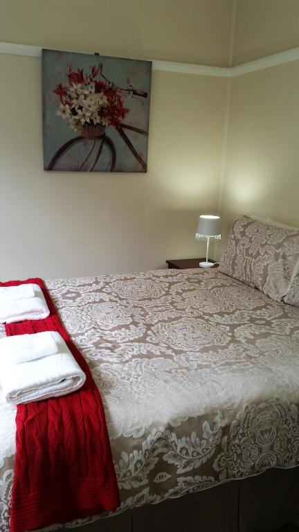Elizabeth Flats - Sunshine Coast Guide 7