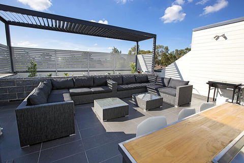 Astina Serviced Apartments Parkside - Sunshine Coast Guide 3