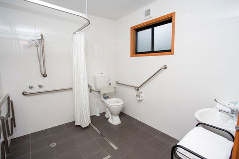 BIG4 Melbourne Holiday Park - Sunshine Coast Guide 3