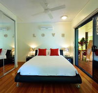 Misty Mountains Rainforest Retreat - Sunshine Coast Guide