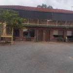 Wentworth Club Motel - Sunshine Coast Guide 0
