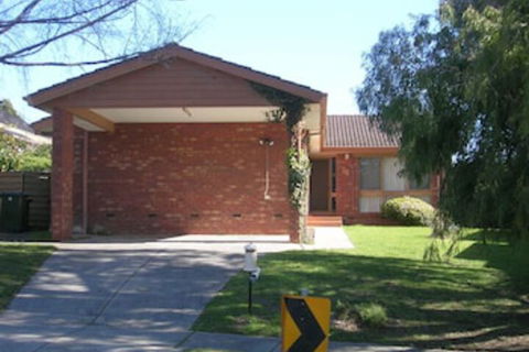 Australian Home Away At East Doncaster - Sunshine Coast Guide 0