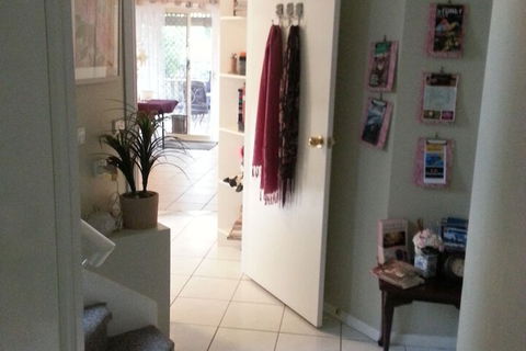 Highclaire House Bed & Breakfast - Sunshine Coast Guide 3