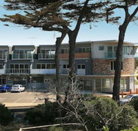 Four Kings Apartments - Sunshine Coast Guide