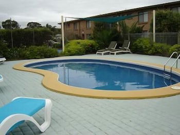 Cuttagee NSW Sunshine Coast Guide