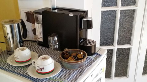 Andavine House Bed & Breakfast - Sunshine Coast Guide 4