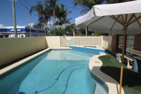 Aspley Pioneer Motel - Sunshine Coast Guide 0