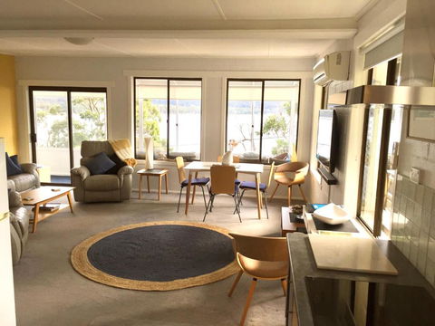 970 Adventure Bay Road - Sunshine Coast Guide 5