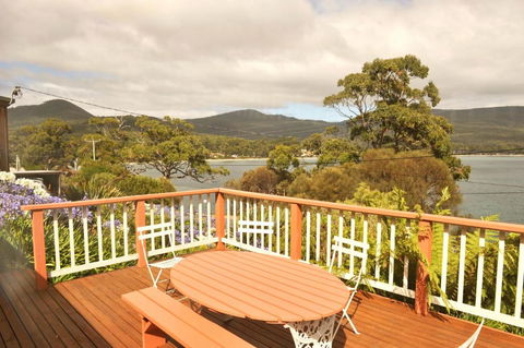 970 Adventure Bay Road - Sunshine Coast Guide 6