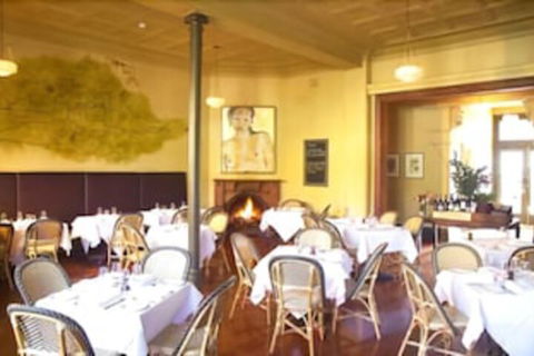 Healesville Hotel - Sunshine Coast Guide 2