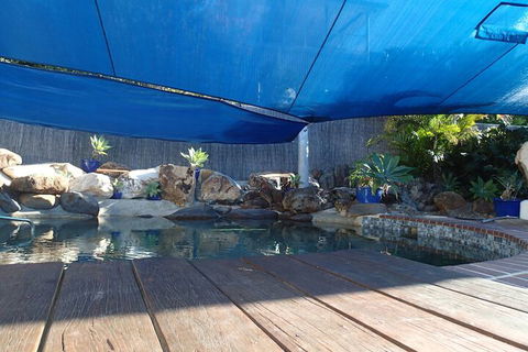 Escape 1770- Adults Only - Sunshine Coast Guide 3