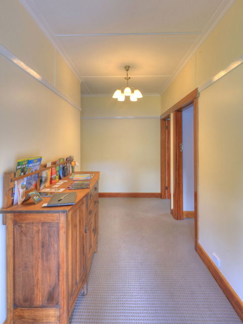 Ashdowns Of Dover B&B - Sunshine Coast Guide 0