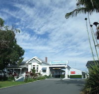 Colonial Court Motor Inn - Sunshine Coast Guide