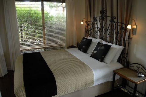Celestine Retreat - Sunshine Coast Guide 6