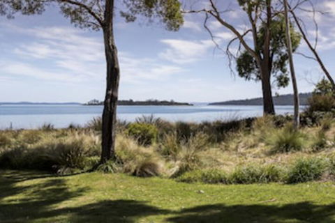 Abs By The Bay - Sunshine Coast Guide 0