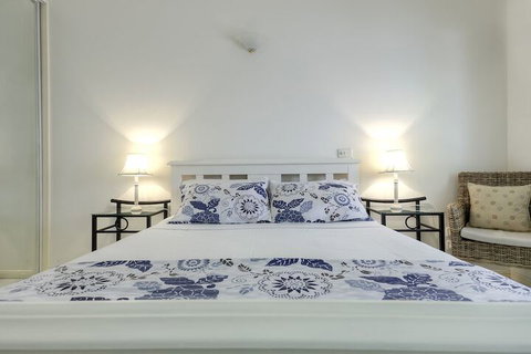 The Beach Place - Sunshine Coast Guide 2