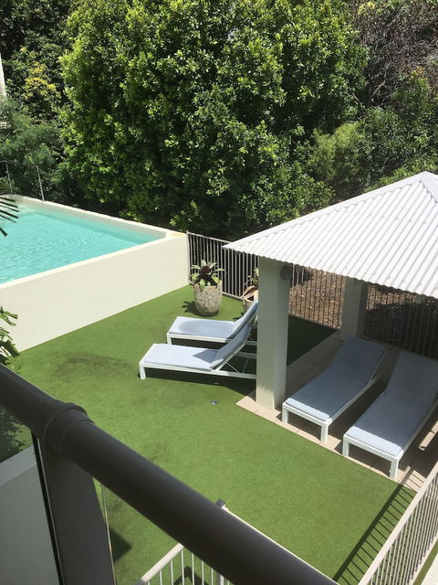 Airlie Central Apartments - Sunshine Coast Guide 1