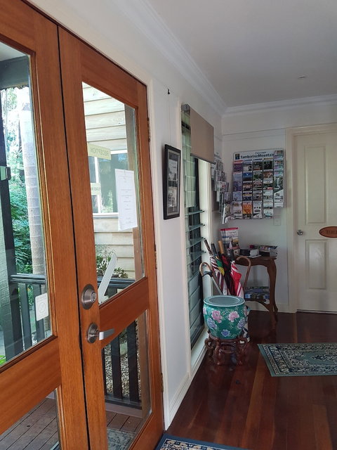 Tambaridge Bed And Breakfast - Sunshine Coast Guide 0