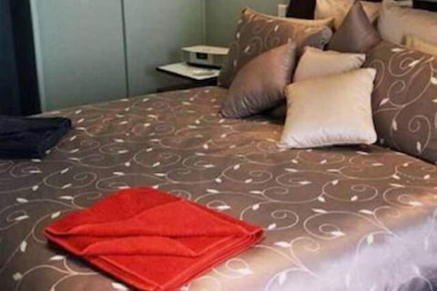 Red Brier Cottage Accommodation - Sunshine Coast Guide 6