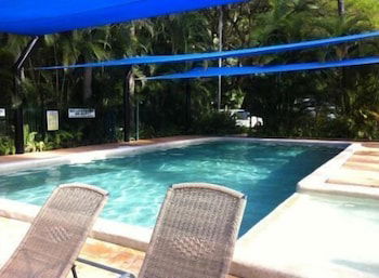 Ellis Beach Oceanfront Bungalows - Campground - Sunshine Coast Guide 0