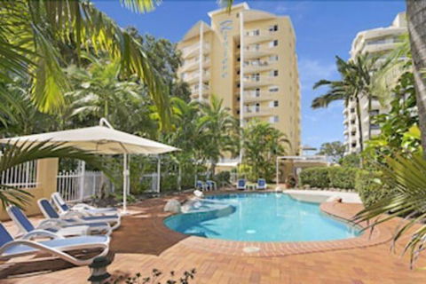Riviere On Golden Beach - Sunshine Coast Guide 7