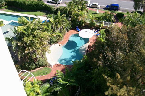 Riviere On Golden Beach - Sunshine Coast Guide 5