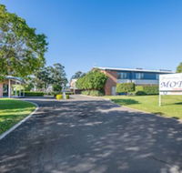 Hawkesbury Race Club Motel - Sunshine Coast Guide