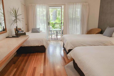 Arabella Garden Inn Motel - Sunshine Coast Guide 5