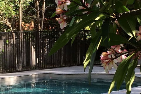 Arabella Garden Inn Motel - Sunshine Coast Guide 3
