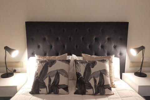 Arabella Garden Inn Motel - Sunshine Coast Guide 6