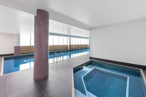Meriton Suites North Ryde - Sunshine Coast Guide 3