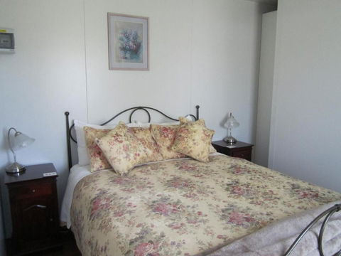 Lavendale Farmstay & Cottages York - Sunshine Coast Guide 4