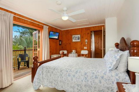 Peppertree Cottage - Sunshine Coast Guide 2